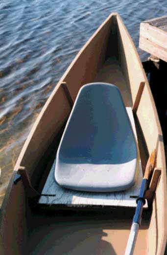 seat.JPG (24998 bytes)